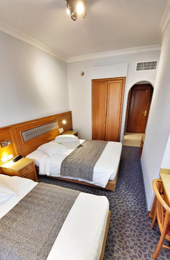 Noufara Hotel Pireusz Kültér fotó