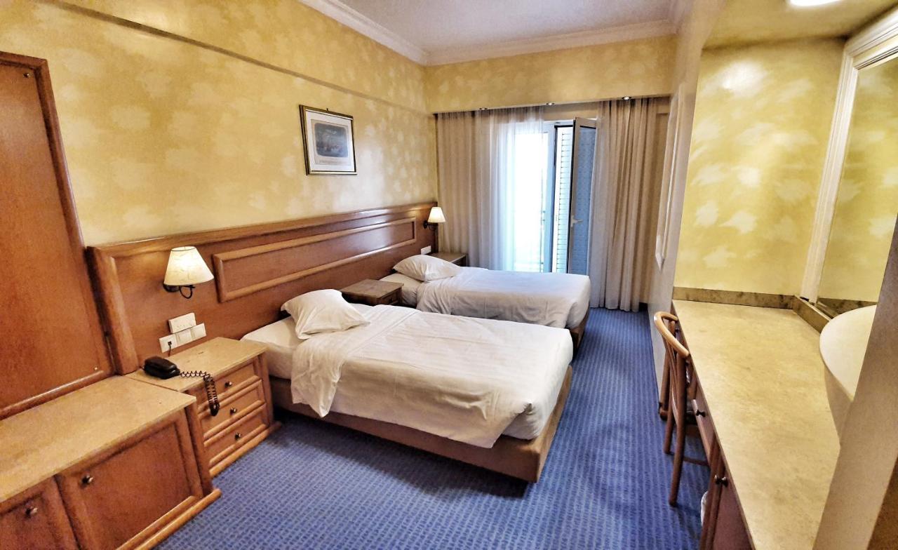 Noufara Hotel Pireusz Kültér fotó